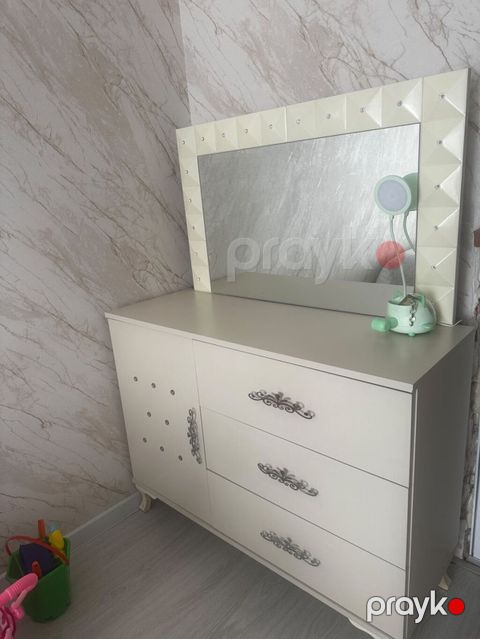 İşlənmiş, Güzgülü — Bakı