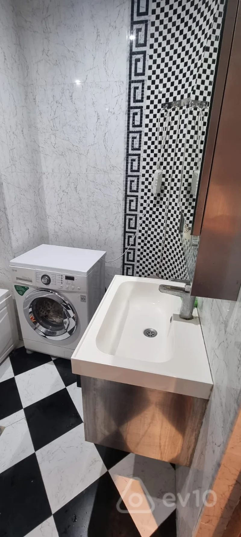 2 otaqlı mənzil, 70 m², Nərimanov metro — kirayə — Mənzil, Bakı (7)