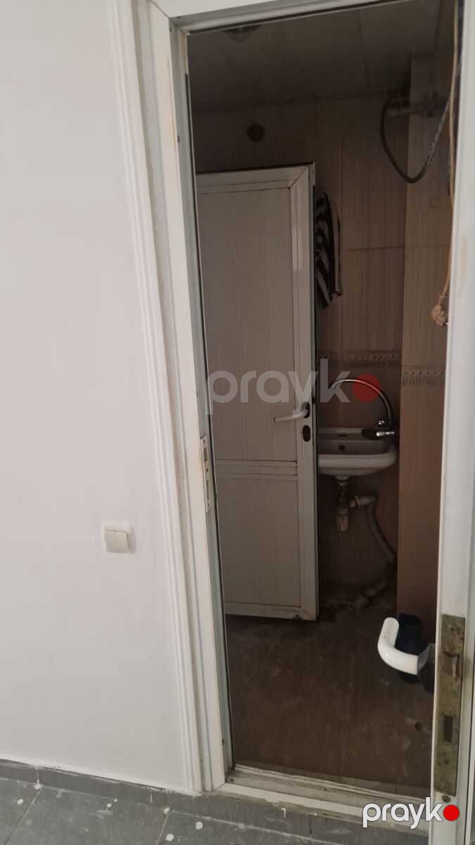 Satılır 1 otaqlı köhnə tikili 38 m² — Mənzil, Bakı (6)