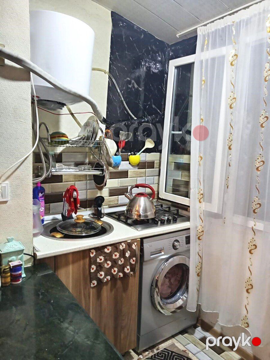 Satılır 2 otaqlı köhnə tikili 50 m² — Mənzil, Bakı (7)