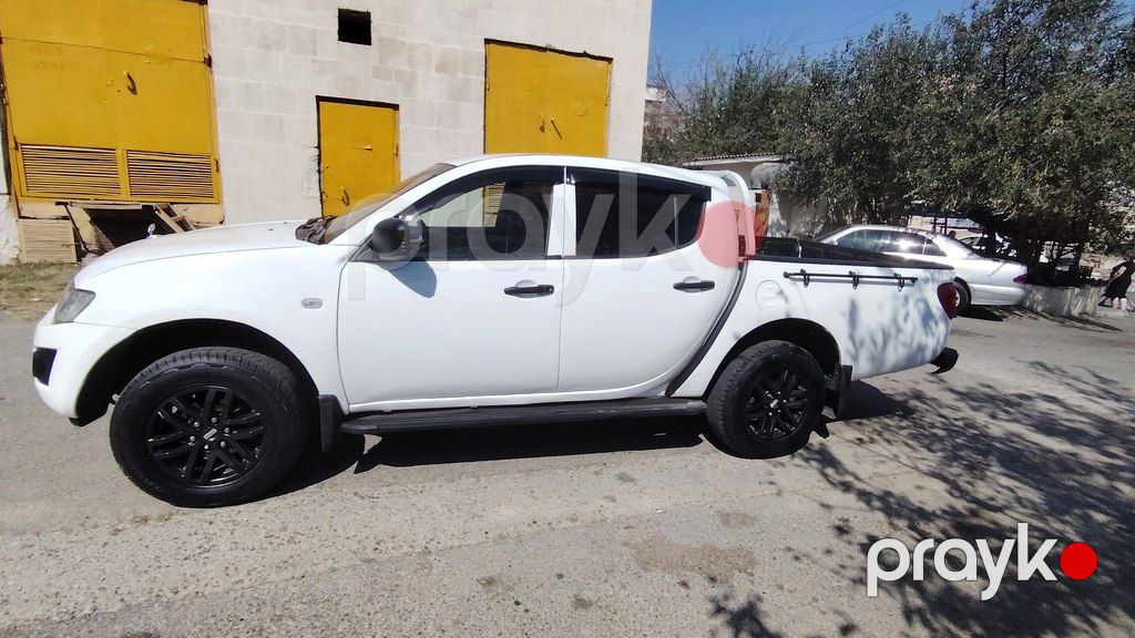 Mitsubishi L200, 2.5 L, 2014 il, 483 060 km — Avtomobillər, Bakı (3)