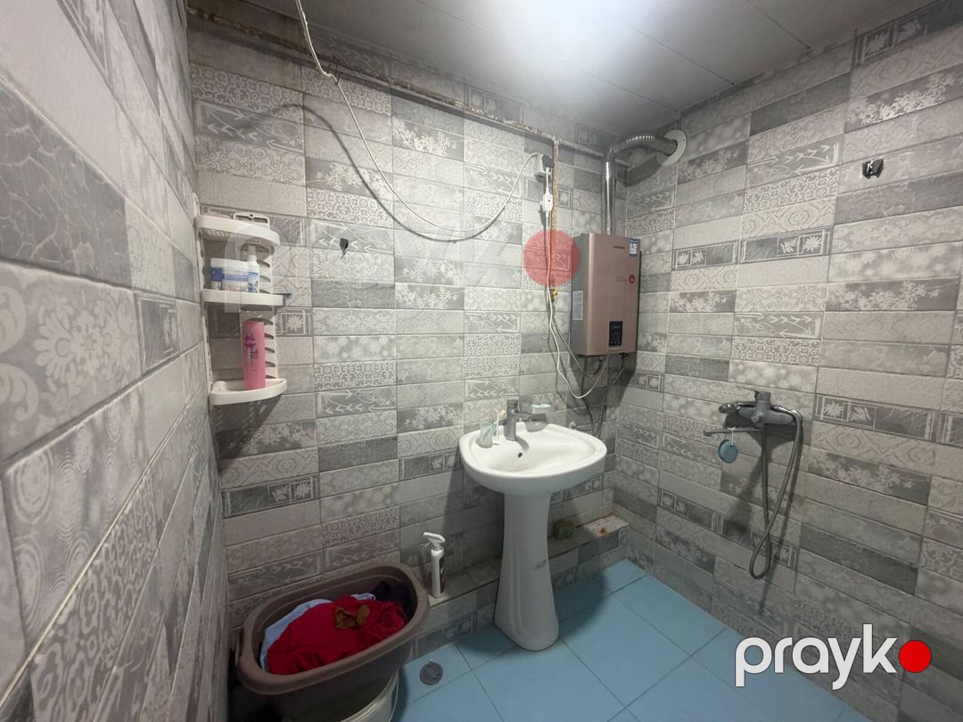 Satılır 2 otaqlı köhnə tikili 65 m² — Mənzil, Bakı (8)