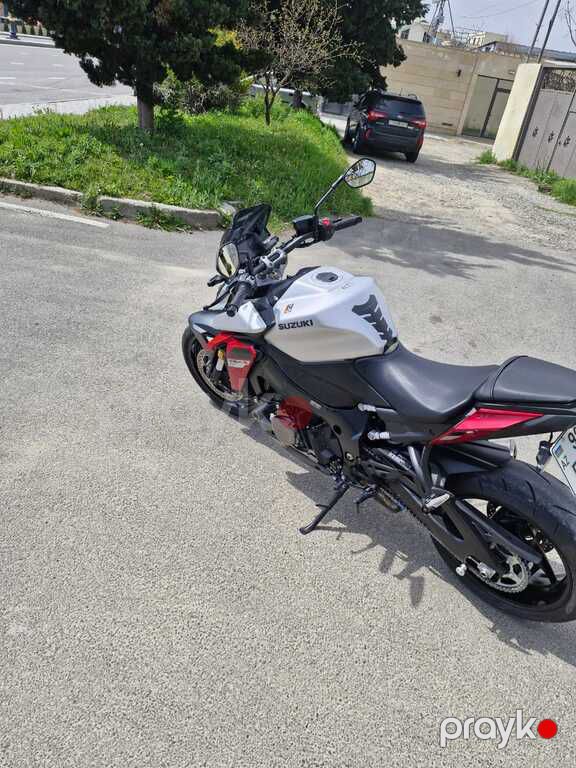 Suzuki GSX-S1000, 1000 sm3, 2024 il, 9 200 km — Motosikletlər, Bakı (10)