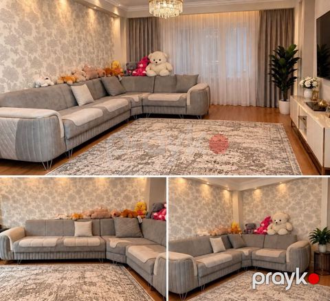 Divan 2×3 yeni alinib.6 yasdigi var.2 terefi acilir ve bazalidir — Xırdalan
