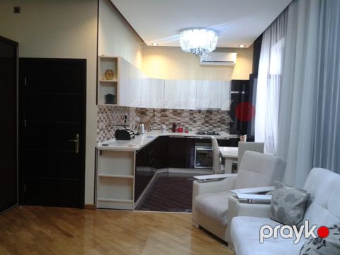 İcarəyə verilir 3 otaqlı köhnə tikili 70 m² — Bakı