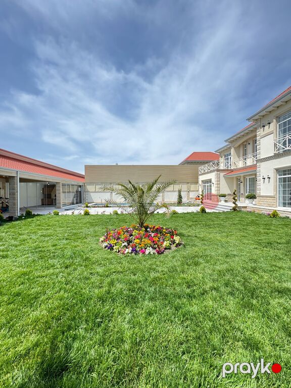 Satılır 5 otaqlı həyət evi/bağ evi 300 m² — Ev, villa, Bakı (7)