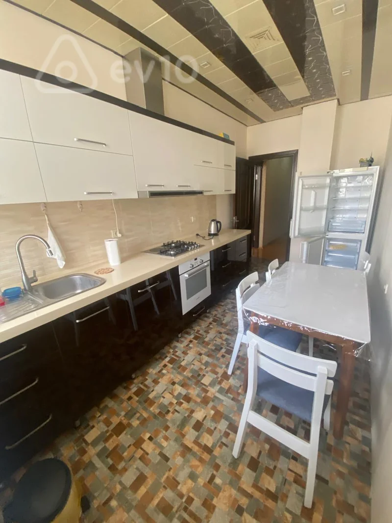 2 otaqlı mənzil, 80 m², Əsəd Əhmədov küç — kirayə — Mənzil, Bakı (10)