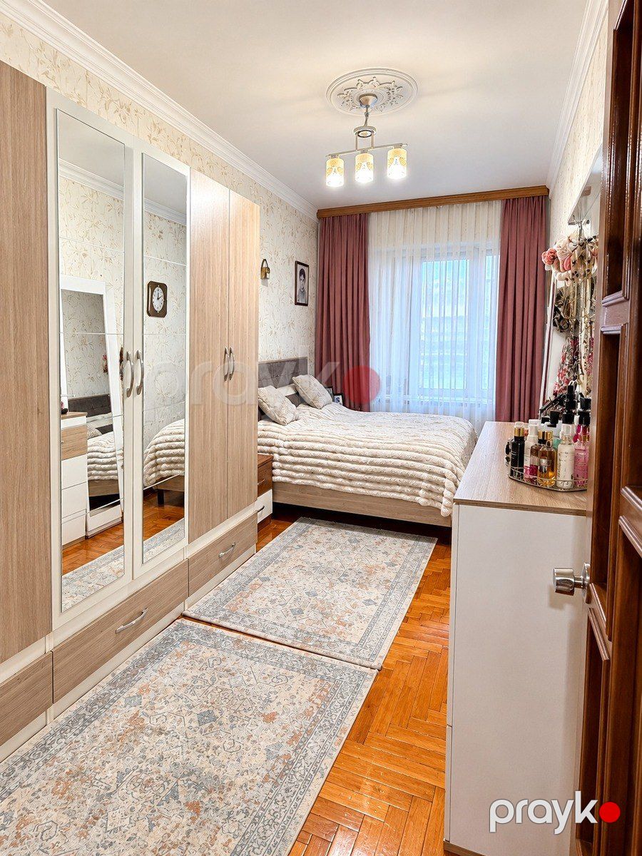 Satılır 2 otaqlı köhnə tikili 70 m² — Mənzil, Bakı (3)
