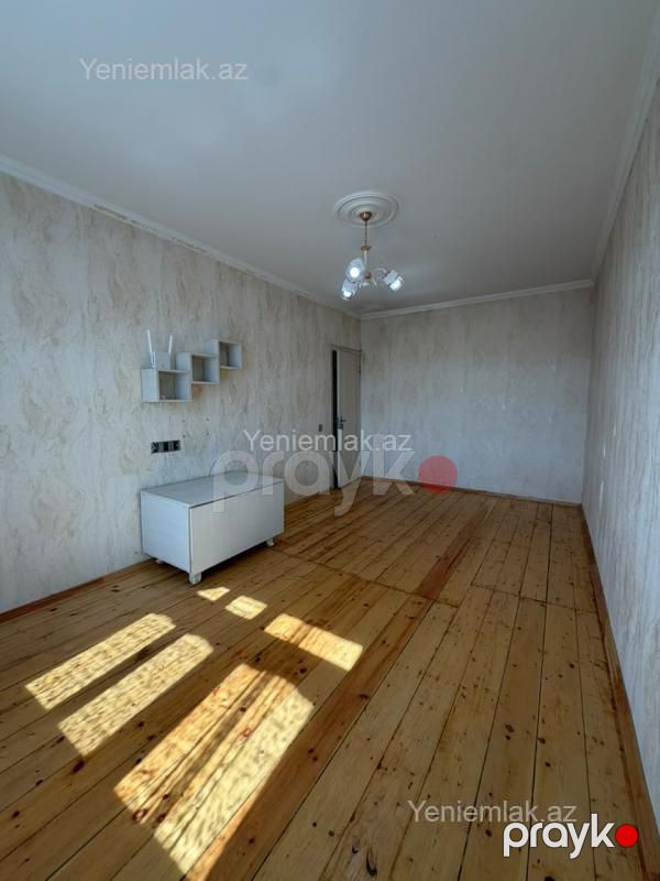 Satılır 2 otaqlı Bina evi menzil (Köhnə tikili), 65 m², Xətai rayonu — Mənzil, Bakı (5)