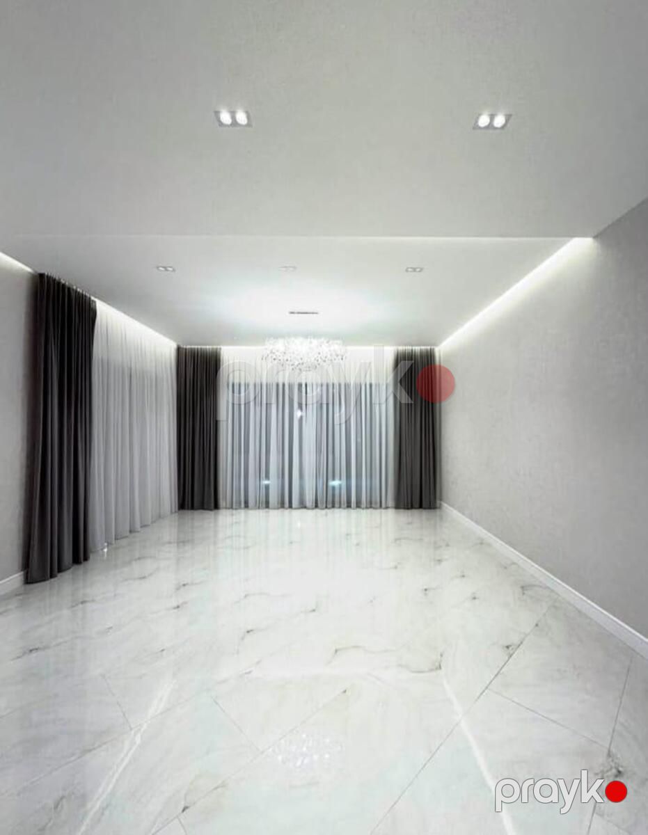 Satılır 4 otaqlı həyət evi/bağ evi 250 m² — Ev, villa, Bakı (11)