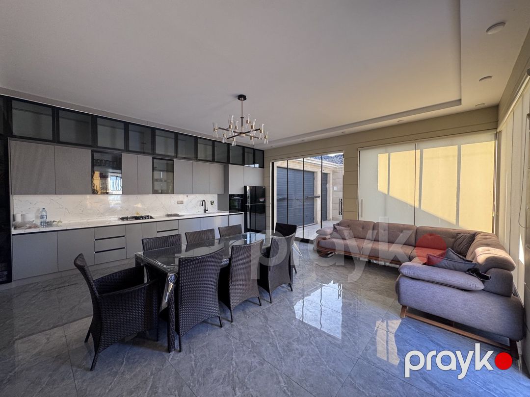 Satılır 4 otaqlı həyət evi/bağ evi 250 m² — Ev, villa, Bakı (9)