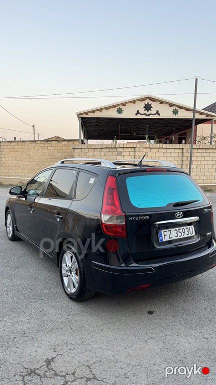 Hyundai i30, 1.6 L, 2011 il, 283 400 km — Avtomobillər, Bakı (6)