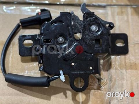 BYD Qin Plus kapot kilidi — Bakı