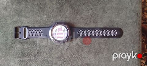 Garmin Fenix 6X Pro Solar. Saat normal vəziyyətdədir. Ekranın — Bakı