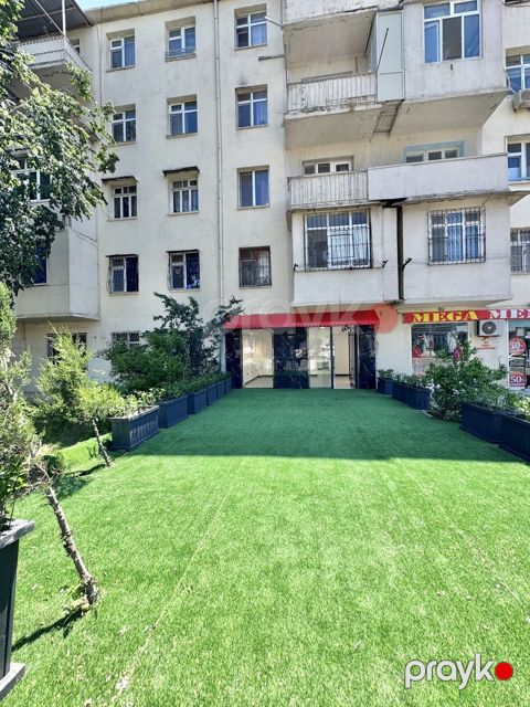 Satılır obyekt 155 m² — Bakı