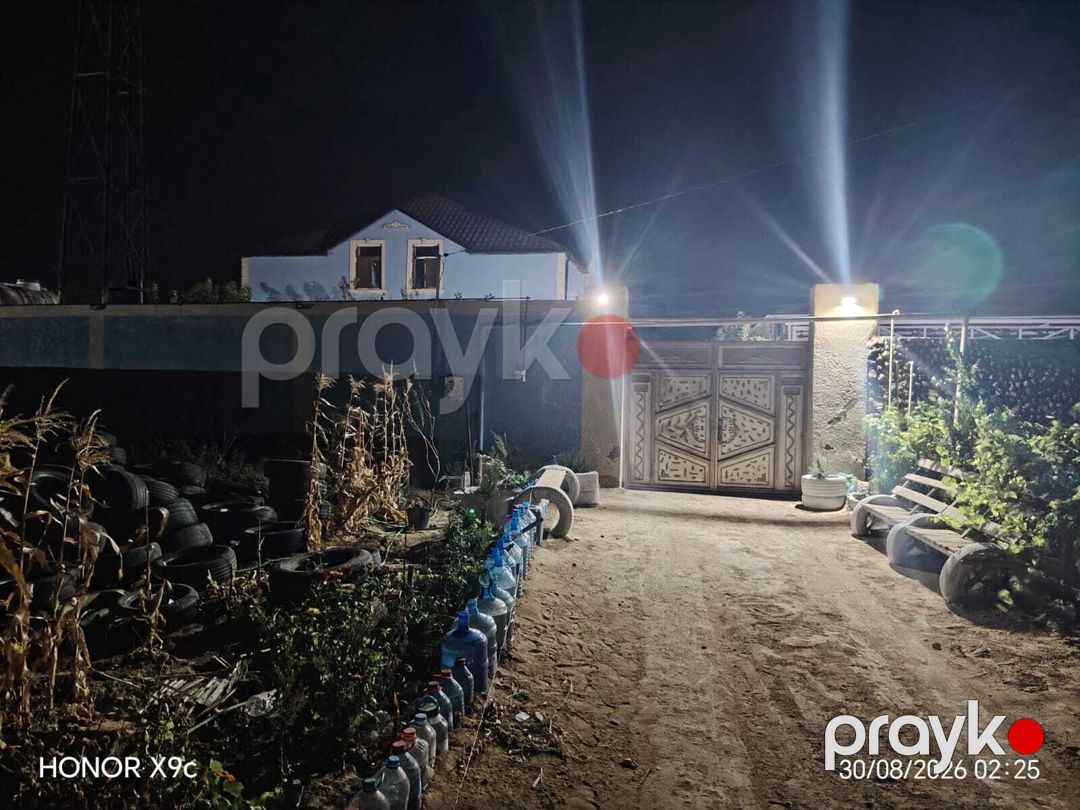 Satılır 10 otaqlı həyət evi/bağ evi 350 m² — Ev, villa, Bakı (4)