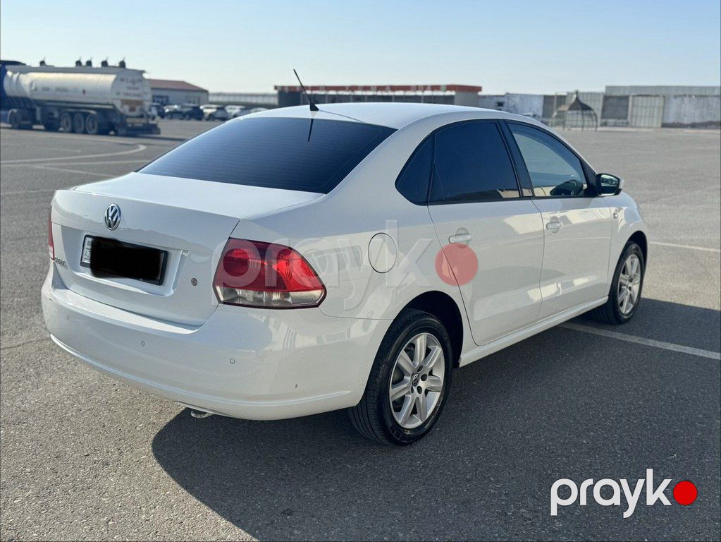 Volkswagen Polo, 1.6 L, 2015 il, 145 000 km — Avtomobillər, Bakı (6)