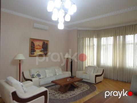 İcarəyə verilir 3 otaqlı yeni tikili 150 m² — Bakı