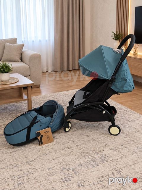 Babyzen yoyo 2hisselidir ideal veziyyetdedir temiz seliqelidir. Hec