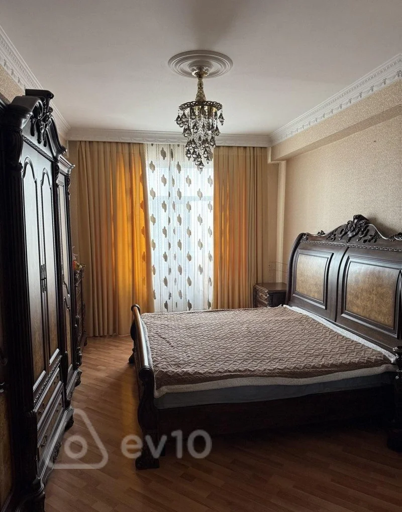 3 otaqlı mənzil, 135 m², M.Hadi küç — Mənzil, Bakı (7)