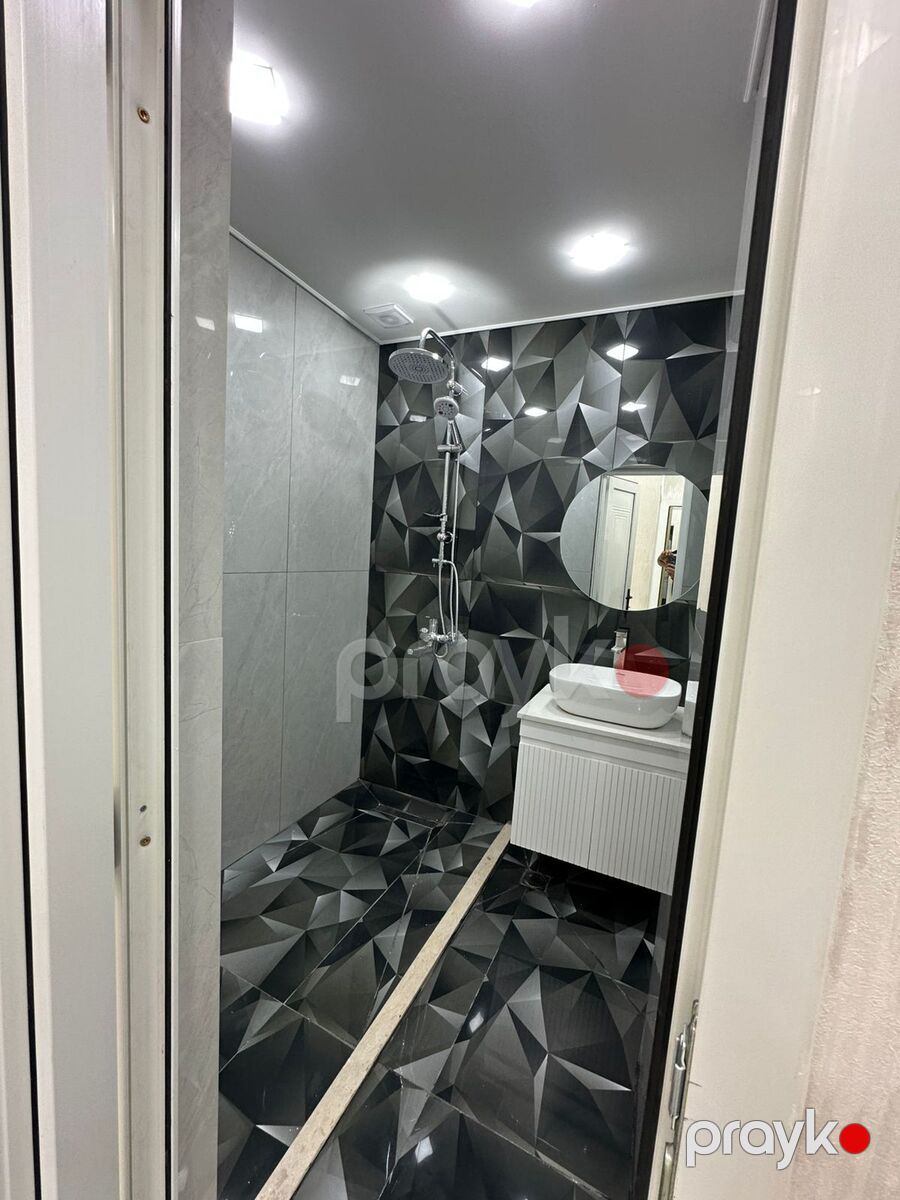 Satılır 2 otaqlı köhnə tikili 60 m² — Mənzil, Bakı (4)
