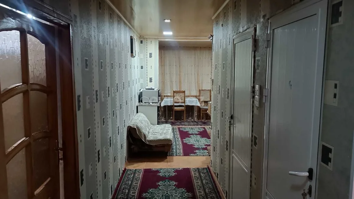 4 otaqlı orta təmirli mənzil satılır Əhmədli qəsəbəsində — Mənzil, Bakı (8)