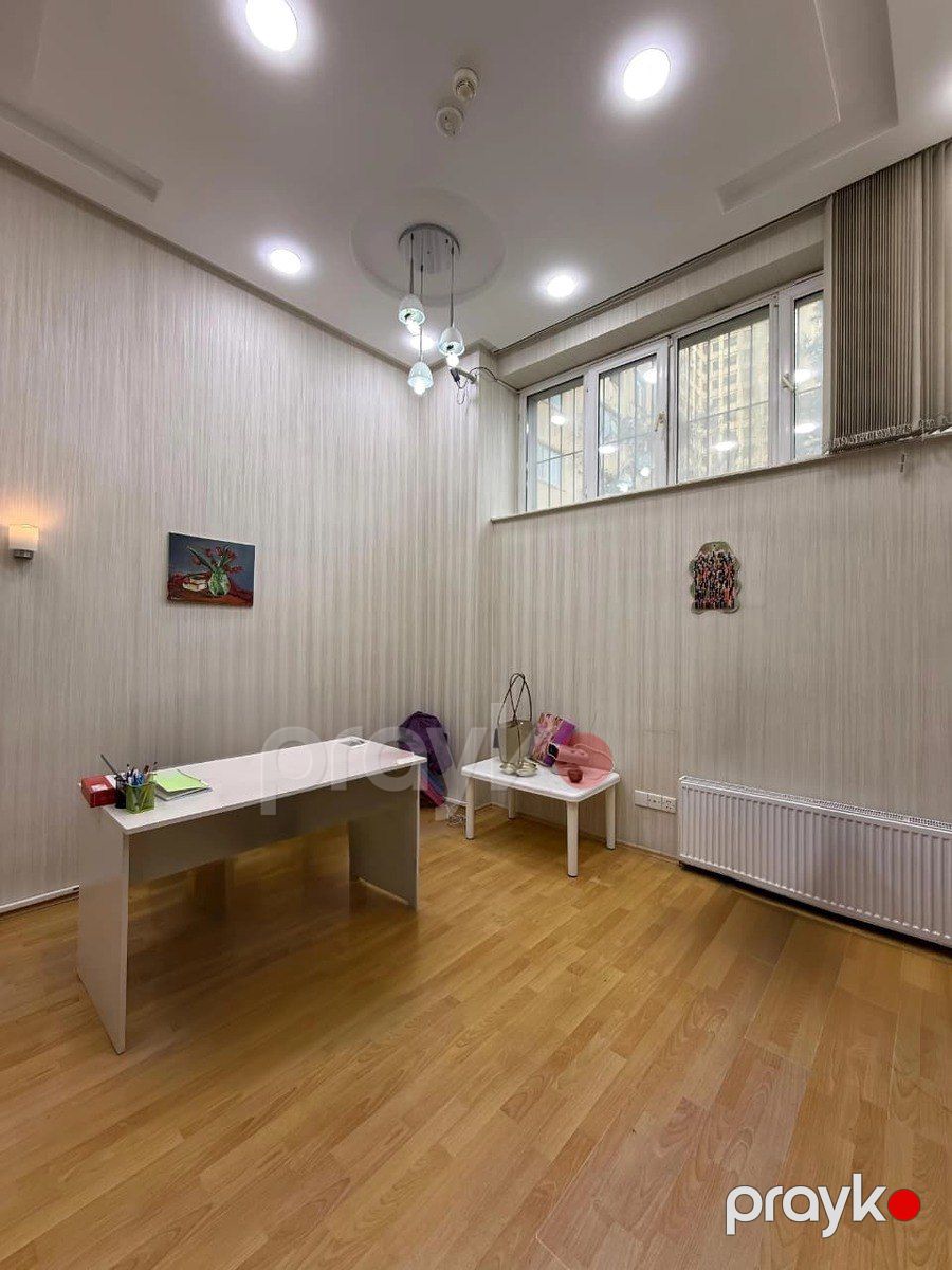 İcarəyə verilir 6 otaqlı ofis 220 m² — Ofis, Bakı (10)
