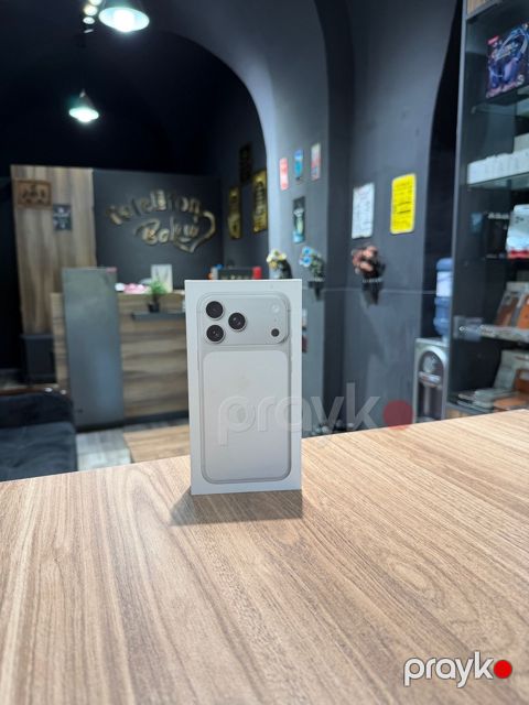 Apple iPhone 17 Pro Max Silver 256GB/12GB — Bakı