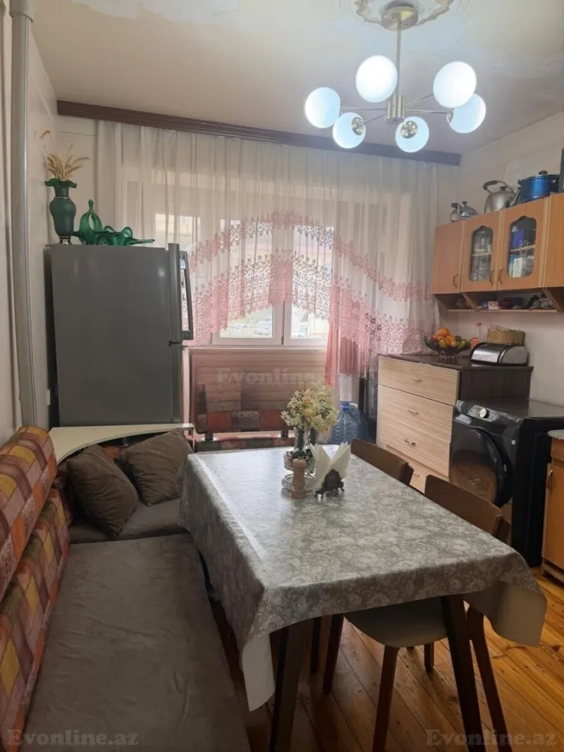 Satılır 2 otaqlı Mənzil Köhnə tikili 65 m² Bakı, Xətai r., Həzi Aslanov m — Mənzil, Bakı (7)
