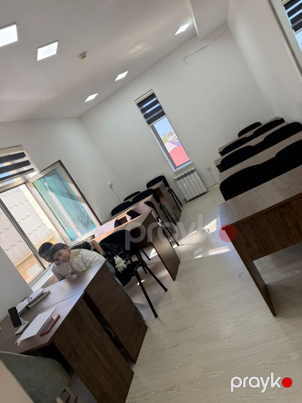 Bakixanov qes. Merkezi kücənin kənarı.3 mərtəbəli binanın 3 cu — Mənzil, Bakı (5)