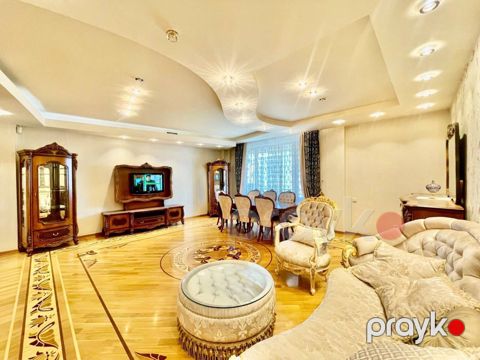 Satılır 7 otaqlı yeni tikili 350 m² — Bakı