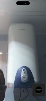 Ariston elektrik su qızdırıcısı (divara montaj) - Şaquli silindrik — Water heaters