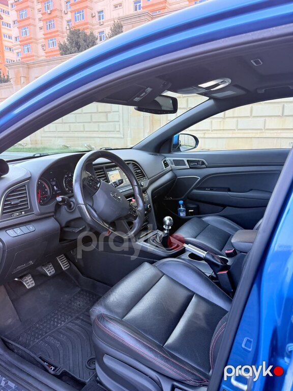 Hyundai Elantra, 1.6 L, 2017 il, 166 600 km — Avtomobillər, Bakı (6)