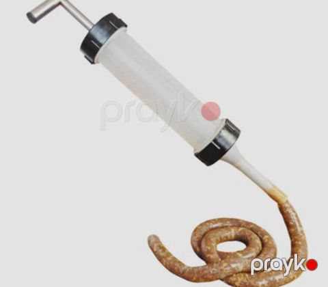 Kolbasa dolduran aparat — Bakı