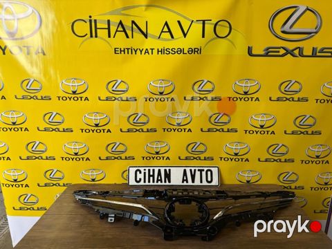 Toyota Camry 2018-23 radiator barmaqlığı — Bakı