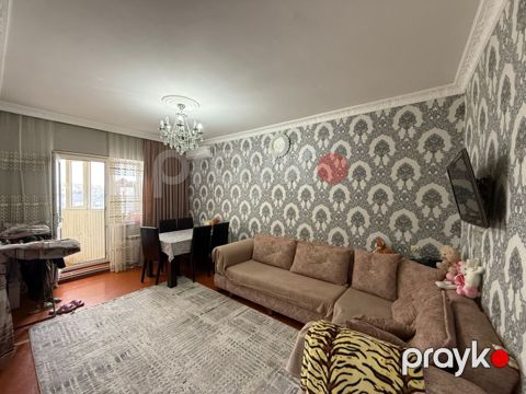 Satılır 2 otaqlı köhnə tikili 40 m² — Bakı
