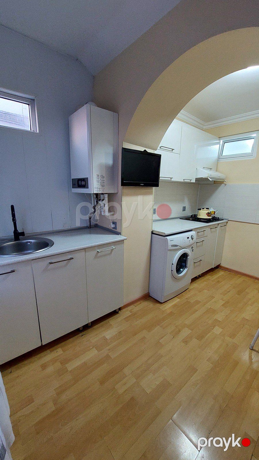 Satılır 3 otaqlı köhnə tikili 55 m² — Mənzil, Quba (4)