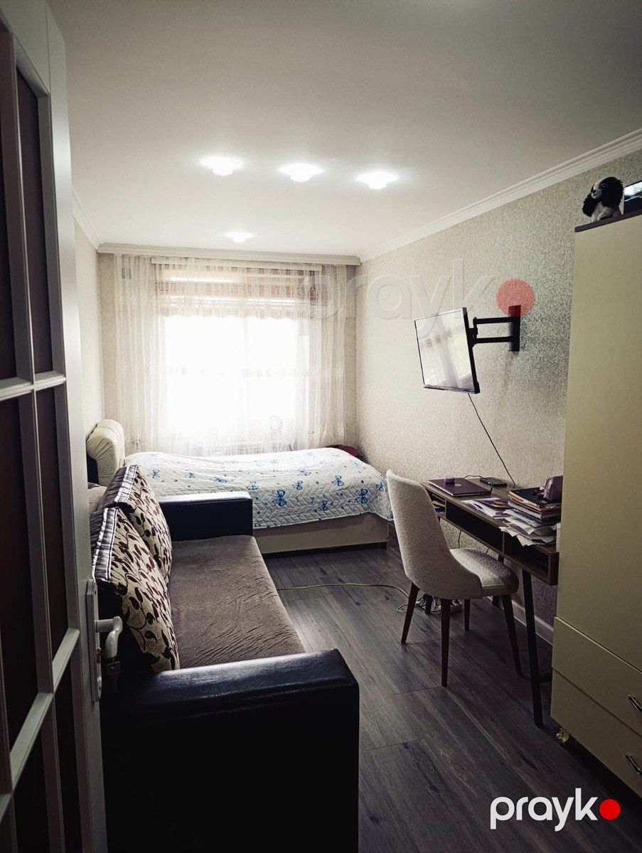Satılır 3 otaqlı köhnə tikili 75 m² — Mənzil, Bakı (2)