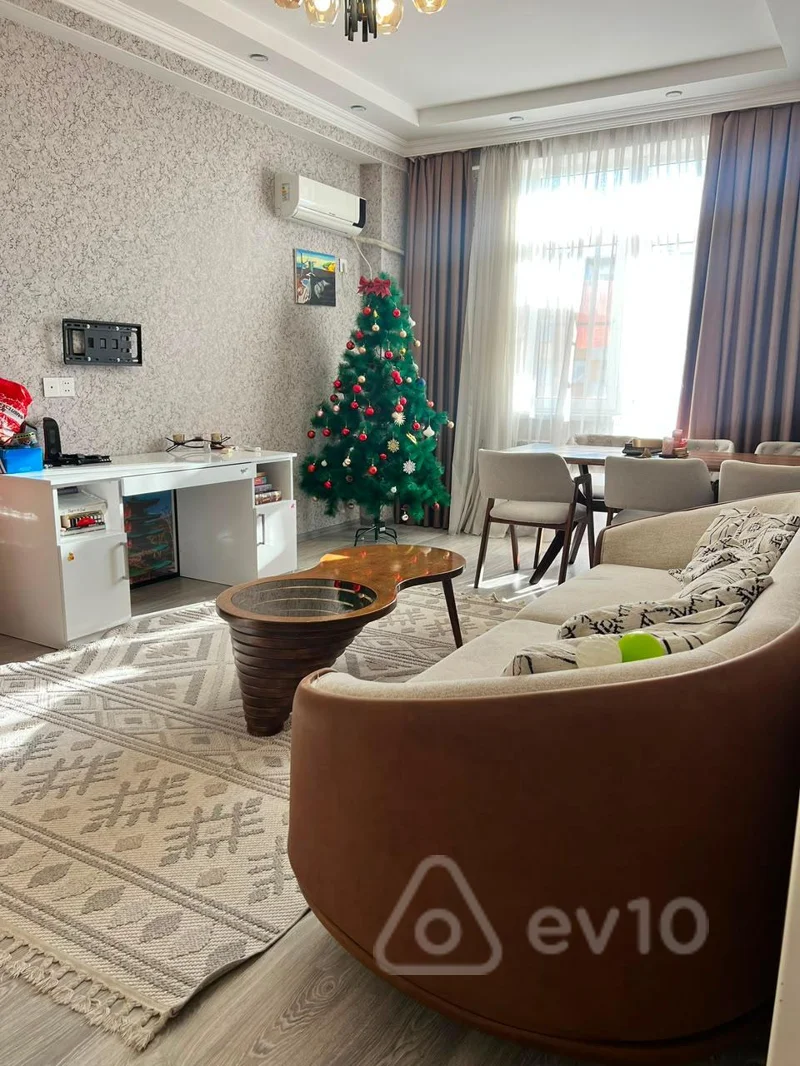 3 otaqlı mənzil, 95 m², lutfizade — kirayə — Bakı