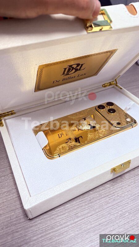 Custom 24k Gold Apple iPhone 17 Pro Max Engraved Diamond 2 T — Astara