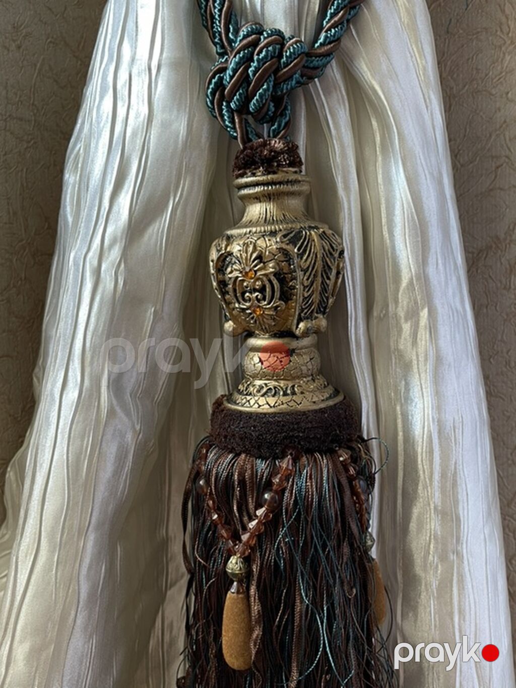 Tamamilə yenidir, istifadə olunmayıb, ideal vəziyyətdədir. Bahalı və — Pərdələr, kornişlər, jalüzilər, Bakı (5)