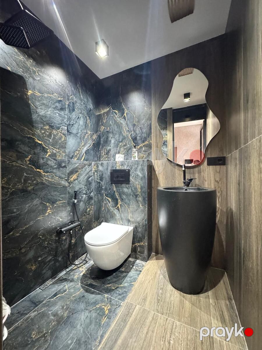 Satılır 2 otaqlı köhnə tikili 65 m² — Mənzil, Bakı (9)