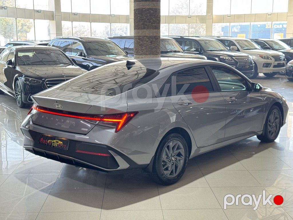 Hyundai Elantra, 1.6 L, 1.32 kWh, 2025 il, 11 900 km — Avtomobillər, Bakı (8)
