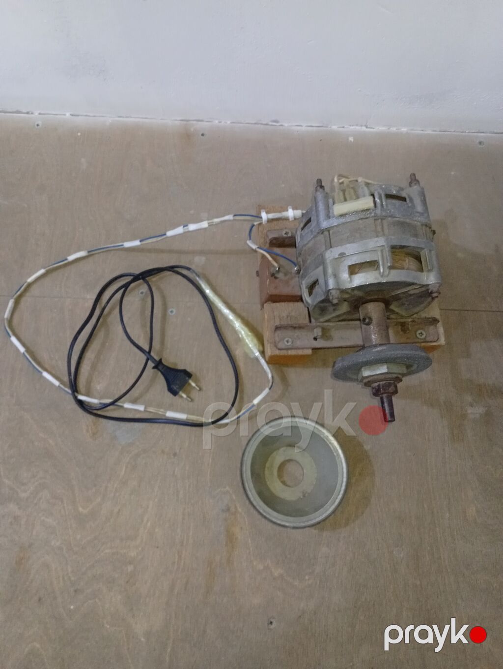 Ötürücülü daşlama aparatı (öz düzüm) - Elektrik mühərriki əsasında — Stanoklar, Digah (7)
