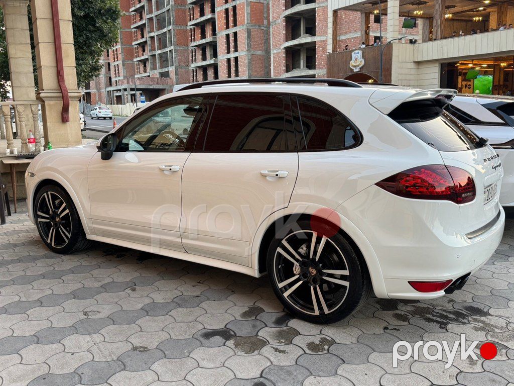 Porsche Cayenne GTS, 4.8 L, 2013 il, 165 000 km — Avtomobillər, Bakı (4)