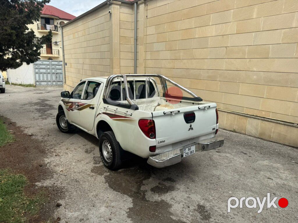 Mitsubishi L200, 2.5 L, 2013 il, 512 000 km — Avtomobillər, Bakı (7)