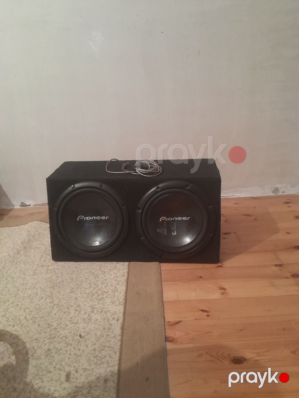 Pioneer avtomobil audio dəsti - İki ədəd Pioneer subwoofer qutuda — Avtomobil akustikası, Digah (4)