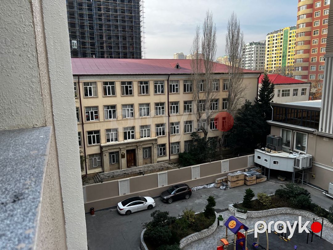 Satılır 5 otaqlı yeni tikili 235 m² — Mənzil, Bakı (8)