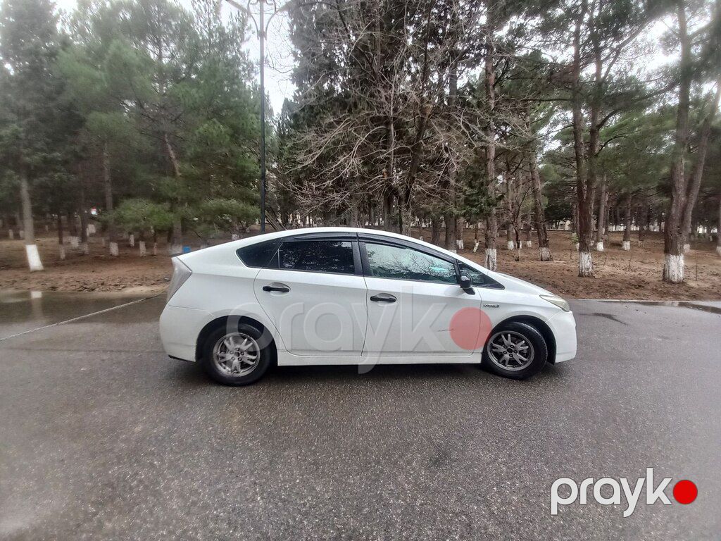 Toyota Prius, 1.8 L, 1.3 kWh, 2009 il, 628 000 km — Avtomobillər, Sumqayıt (5)