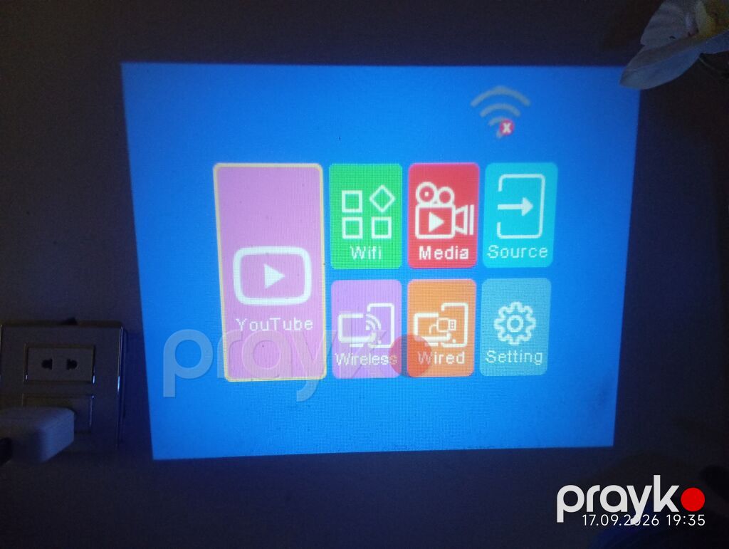 Mini prajektor pultu skoçludu ama işlək vəziyyətdədir və işləyir başqa — Proyekterlər, Bakı (3)